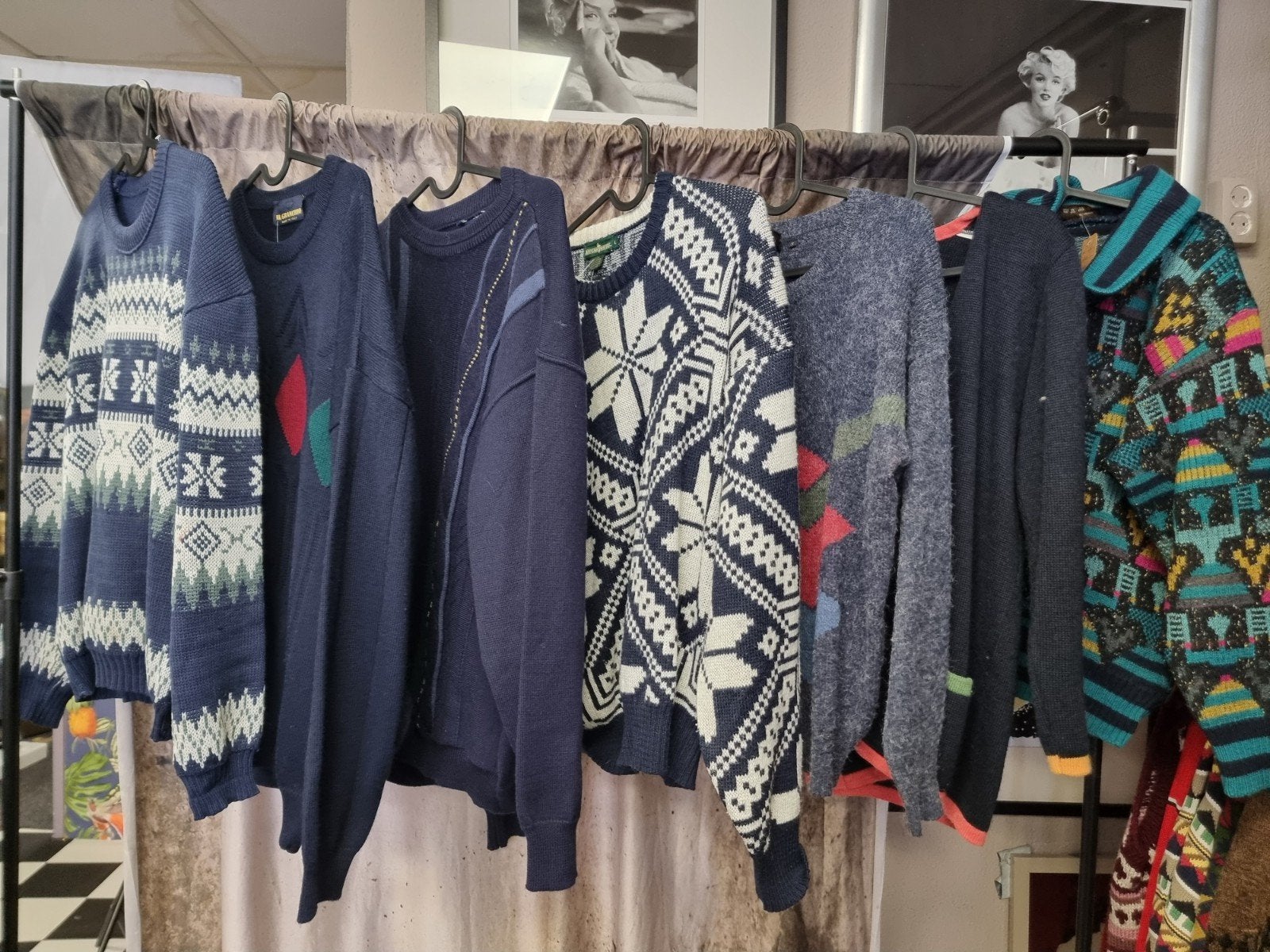 Partij Vintage Truien 105 stuks - A kwaliteit, Overige kleuren, Diverse, Gedragen, Ophalen