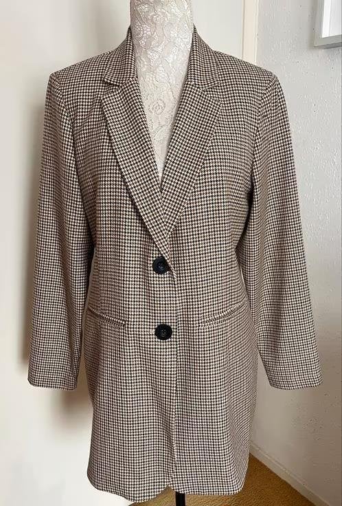 Woman & Co geruit colbert maat 44[dmv]