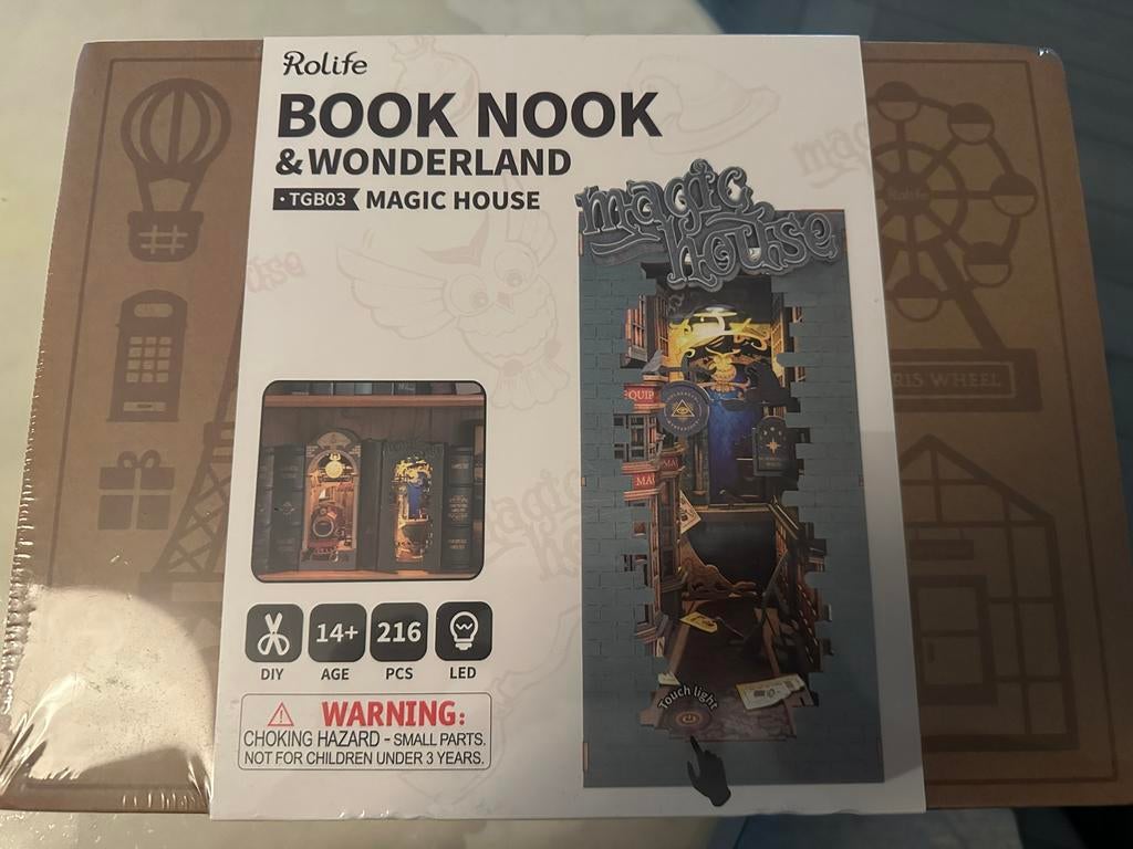 Rolife Book Nook & Wonderland TGB03 Magic House DIY, Ophalen, Fantasie, Nieuw, Meerkleurig