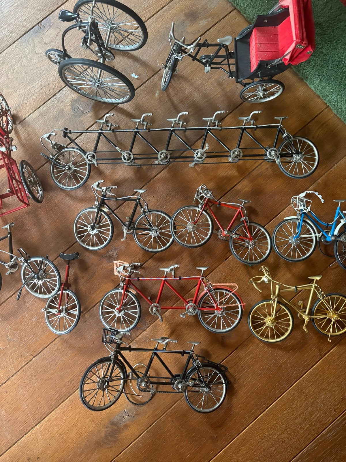 Verzameling miniatuur fietsen, diverse soorten, 1:6 schaal, Ophalen, Gebruikt