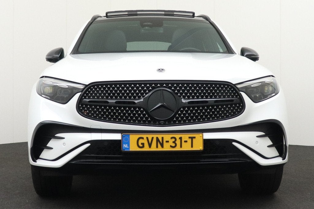 Mercedes-Benz GLC 400e 4MATIC AMG Pano-dak el.Trekhaak Burme, Auto's, Automaat, Gebruikt, Wit, Vierwielaandrijving