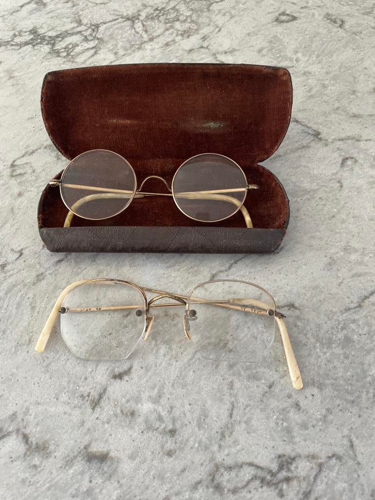 Vintage brillen met 1 hoesje, Ophalen of Verzenden, Gebruikt, Bril, Overige merken