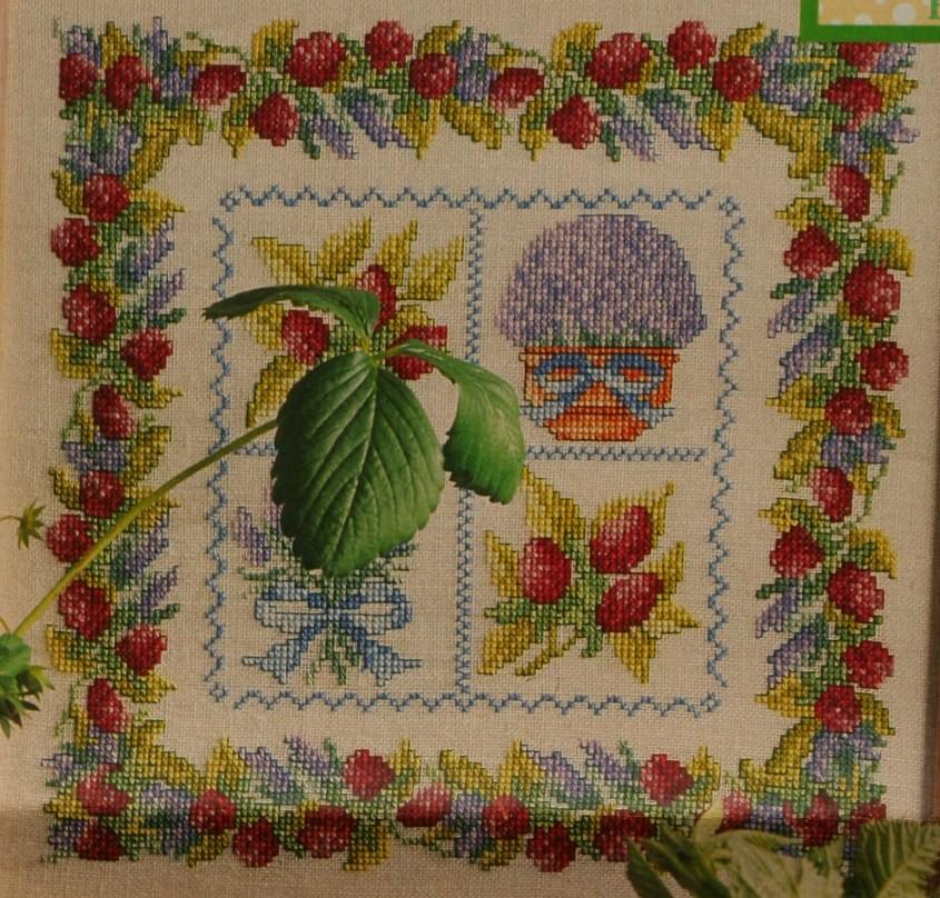 Borduurpatroon Merklap Lavendel  nr 893 do, Verzenden, Nieuw, Handborduren, Patroon