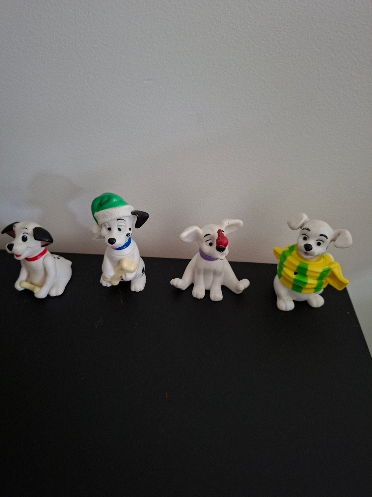 Dalmatiërs figuren - Disney 101 Dalmatiërs, Ophalen of Verzenden, Overige figuren, Zo goed als nieuw, Beeldje of Figuurtje
