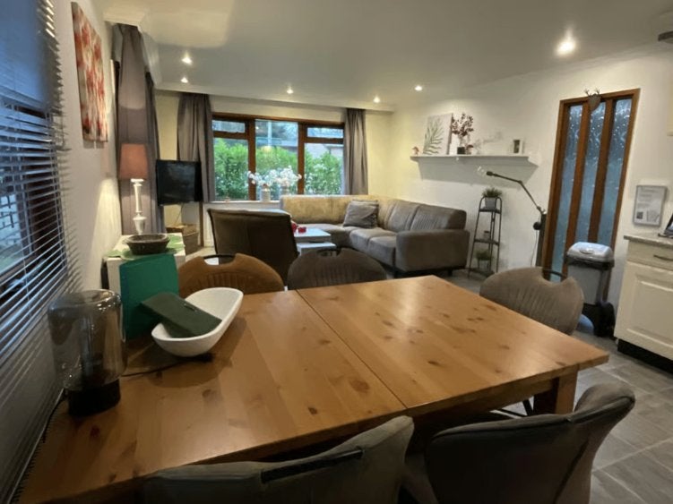 Eetkamertafel, uitschuifbaar, Ophalen, Gebruikt, 50 tot 100 cm, Vijf personen of meer