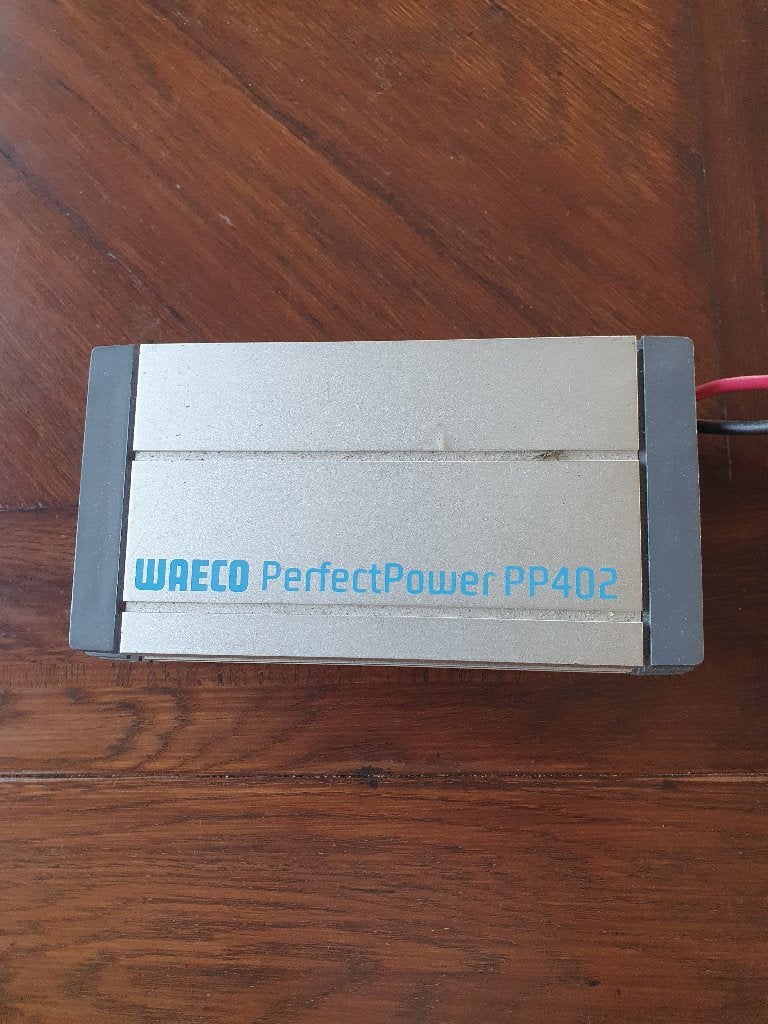 Waeco omvormer PerfectPower PP402, Ophalen of Verzenden, Gebruikt