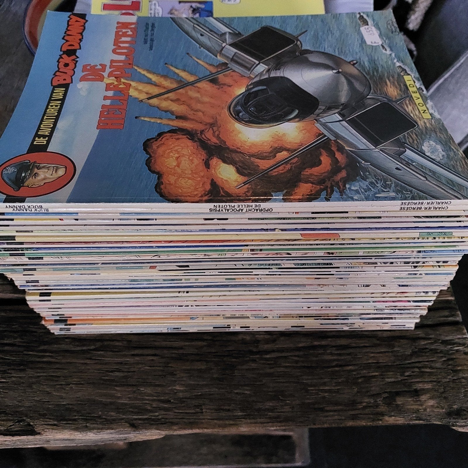 Complete serie Buck Danny 1 t/m 42 mooie staat, Complete serie of reeks, Ophalen of Verzenden, Zo goed als nieuw