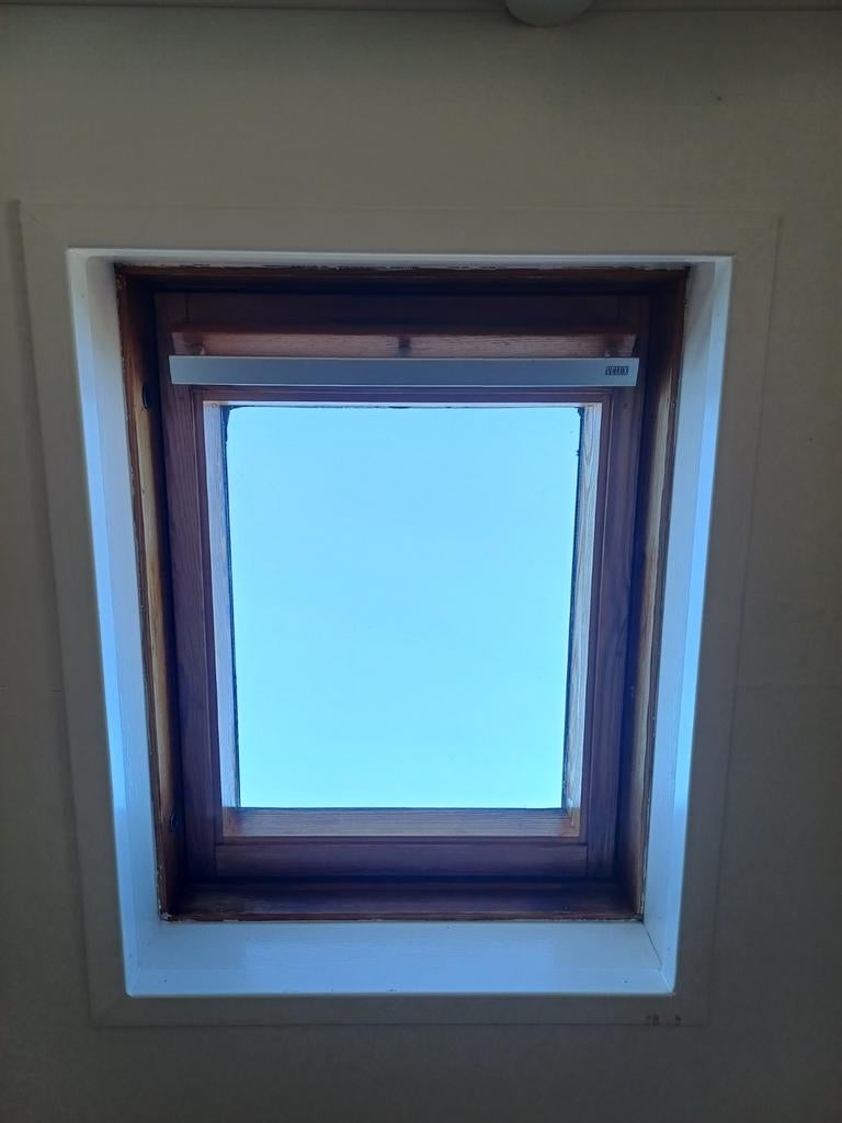 4x Velux dakramen (2x GGL-9, 2x GGL 304), Ophalen, Gebruikt, Overige typen