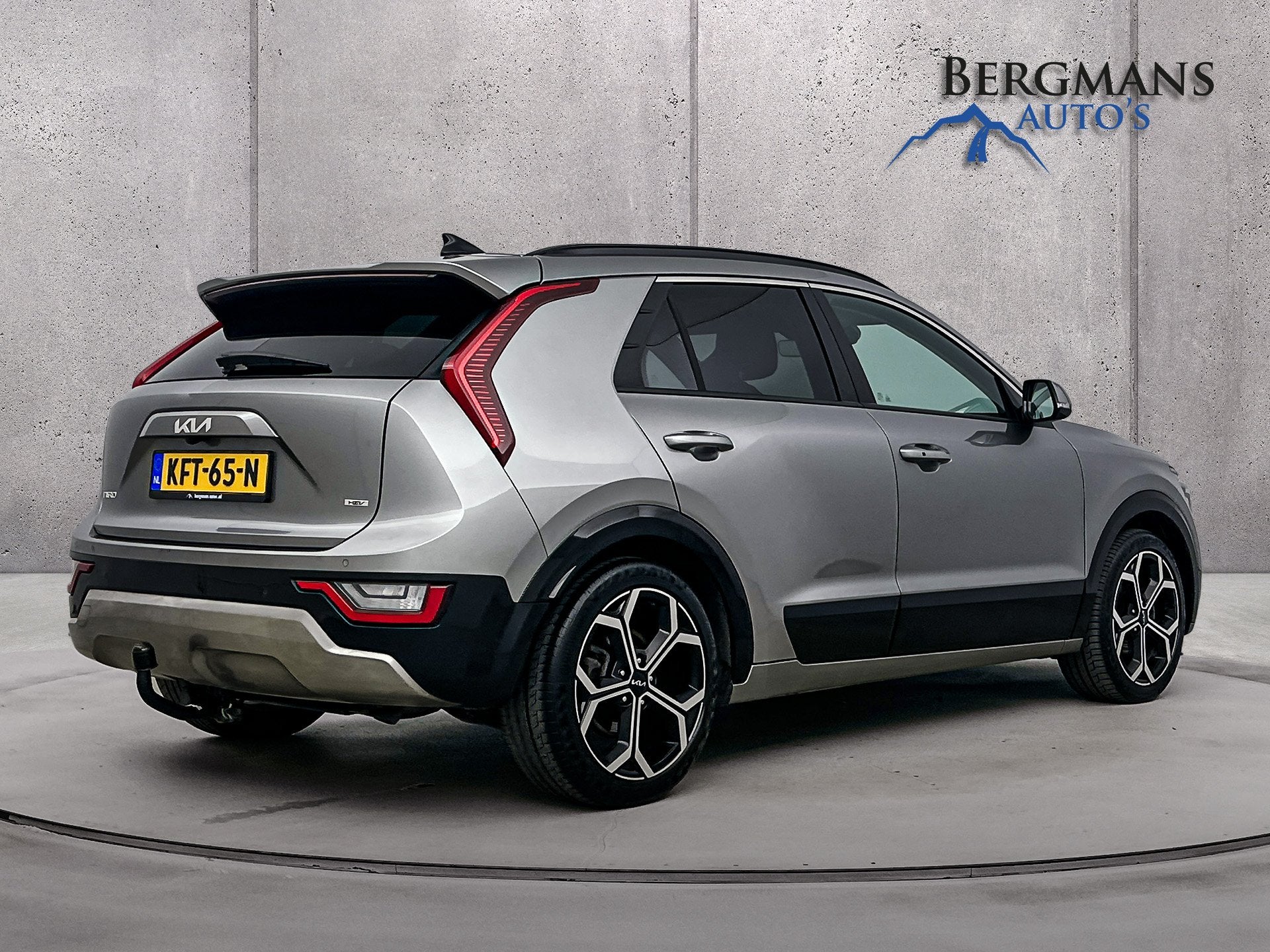 Kia Niro 1.6 GDi Hybrid ExecutiveLine // DEALERONDERHOUDEN /, 1374 kg, Gebruikt, 23 km/l, Leder