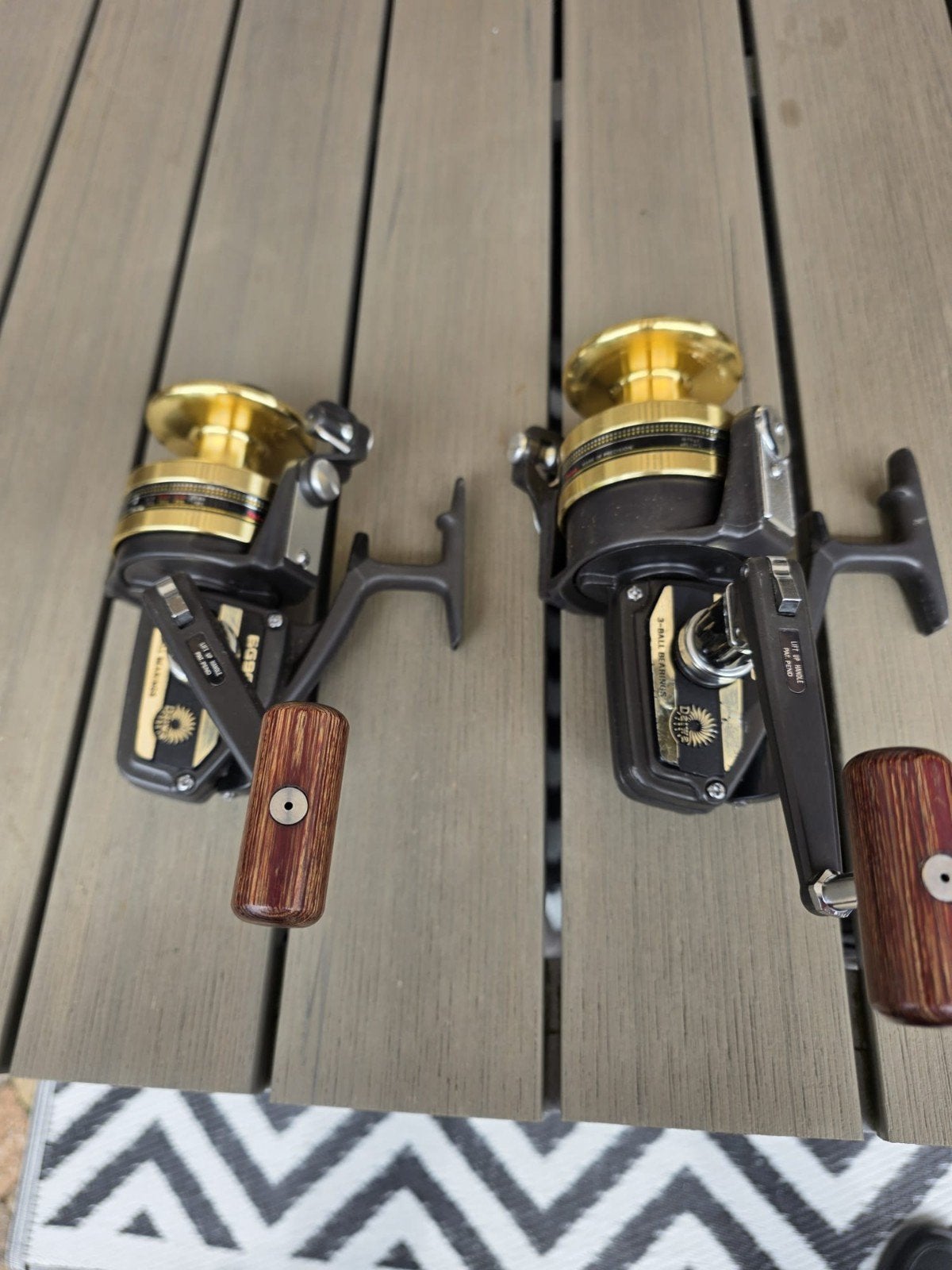 Set van 2 Daiwa BG90 vismolens - 3 kogellagers, Watersport en Boten, Ophalen, Gebruikt, Molen
