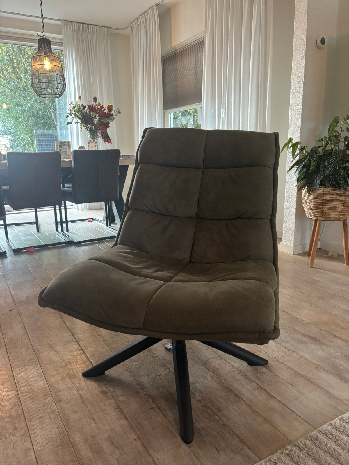 Comfortabele draaibare fauteuil - Zo goed als nieuw, Ophalen, Overige kleuren, Zo goed als nieuw, Eén