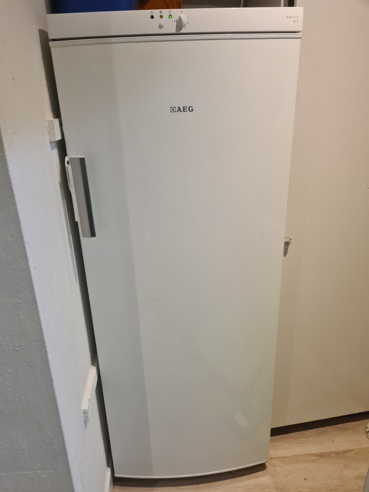 Aeg artics oko, Ophalen of Verzenden, Gebruikt, 60 tot 90 cm, Vrieskist