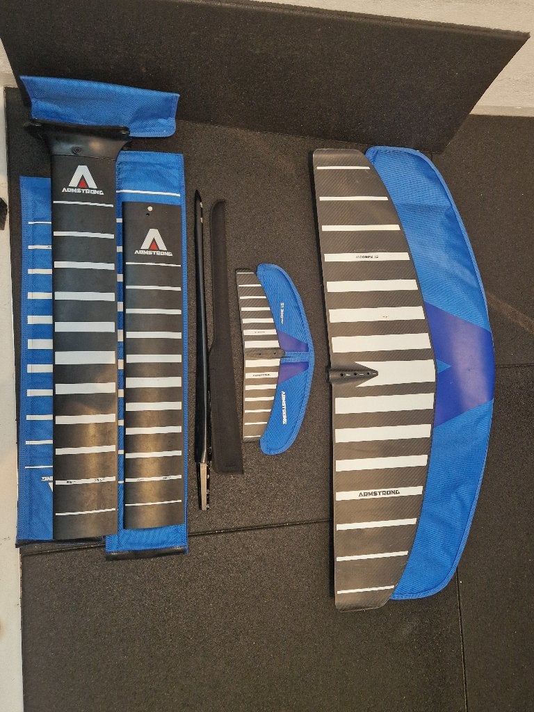 Armstrong S1 2450 Foil Set, Watersport en Boten, Wingsurfen, Ophalen, Gebruikt, Wingsurfset