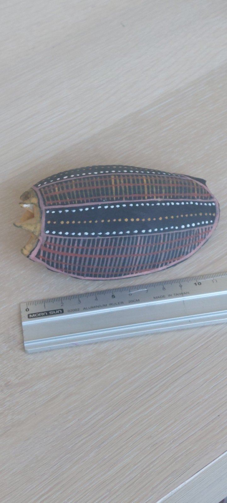 Aboriginal Art: Handbeschilderde schelp door Doreen Tipilour, Ophalen, Natuurlijk materiaal, Overige typen, Geschilderd