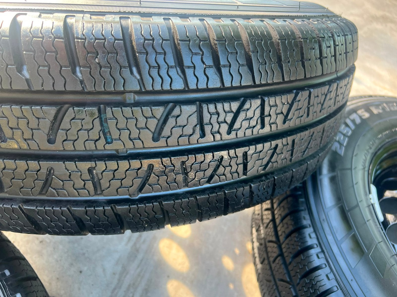 Originele Mercedes Sprinter Winterset 225 75 R16 C Pirelli, Bestelwagen, 16 inch, Banden en Velgen, Nieuw