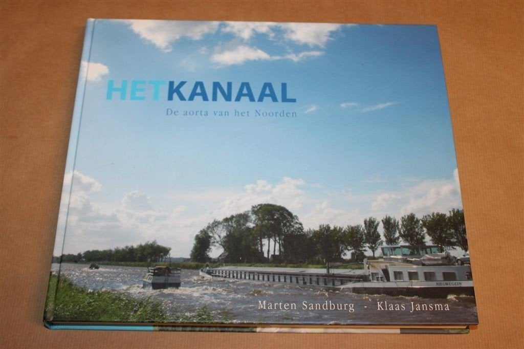 Het Kanaal — Fotoboek Vaarweg Lemmer Delfzijl, Ophalen of Verzenden, Zo goed als nieuw