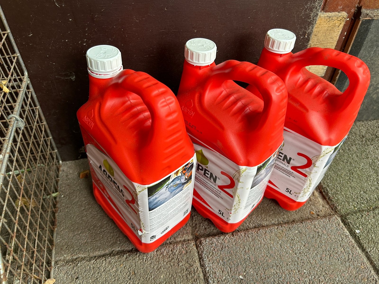 Lege cans 5L, Ophalen
