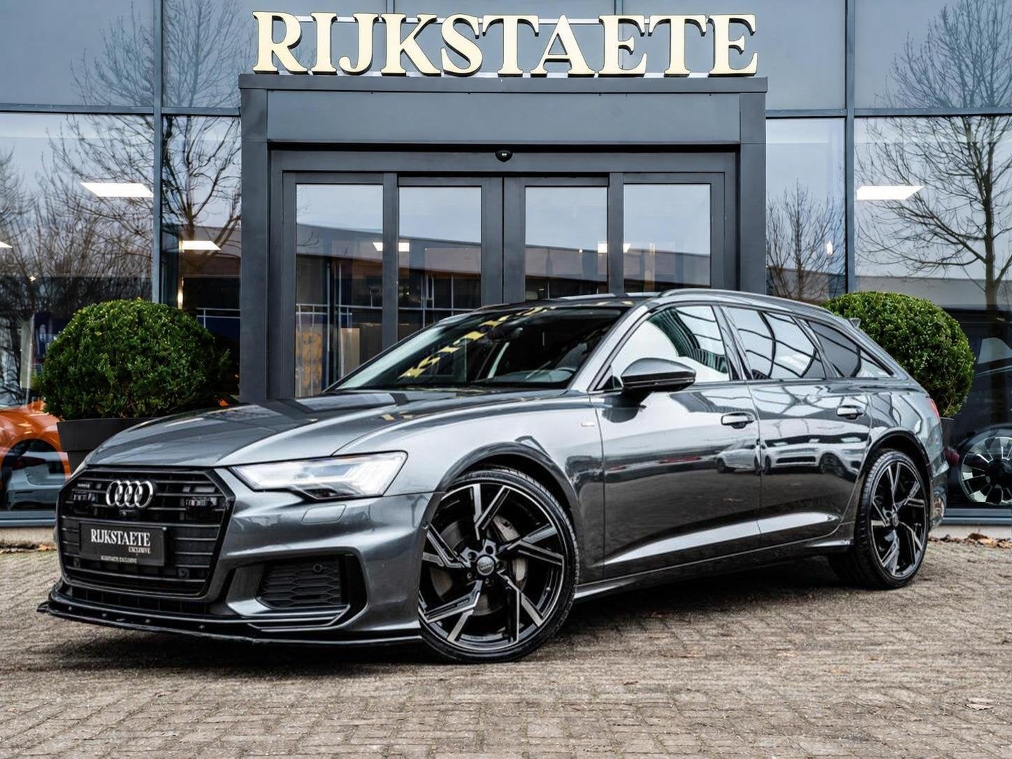 Audi A6 Avant 45 TDI Quattro|S-LINE|ACC|360°|HEAD-UP|21''