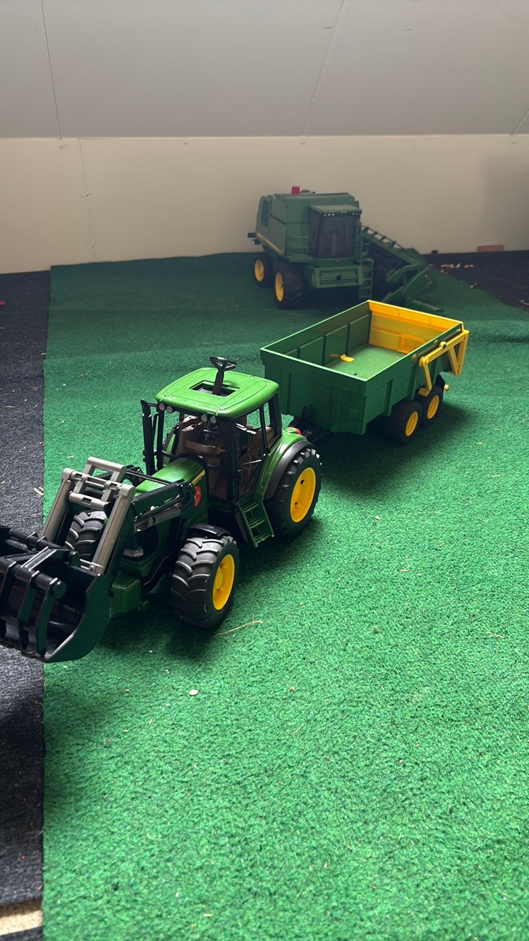 Bruder tractor met kiepwagen, Ophalen of Verzenden, Gebruikt