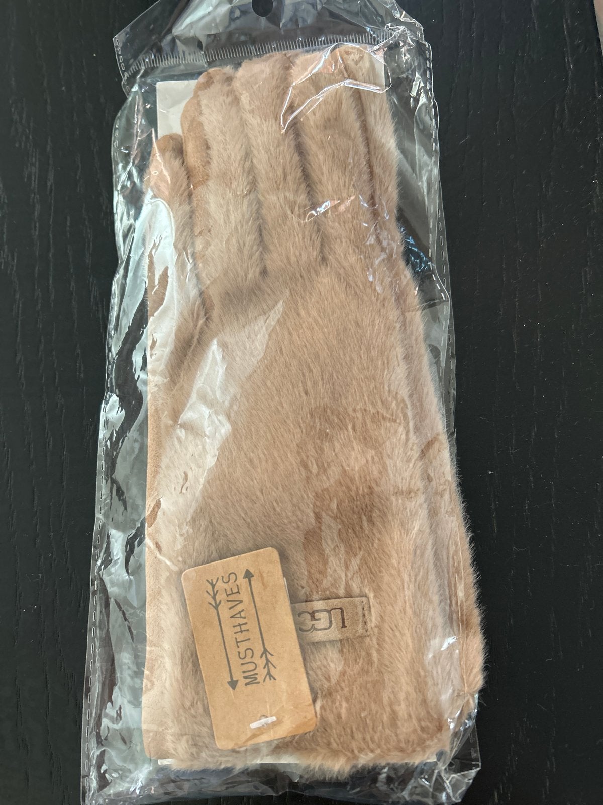 Nieuwe UGG-achtige handschoenen - Musthaves, Kleding | Dames, Ophalen of Verzenden, Nieuw, Maat 36 (S), Handschoenen
