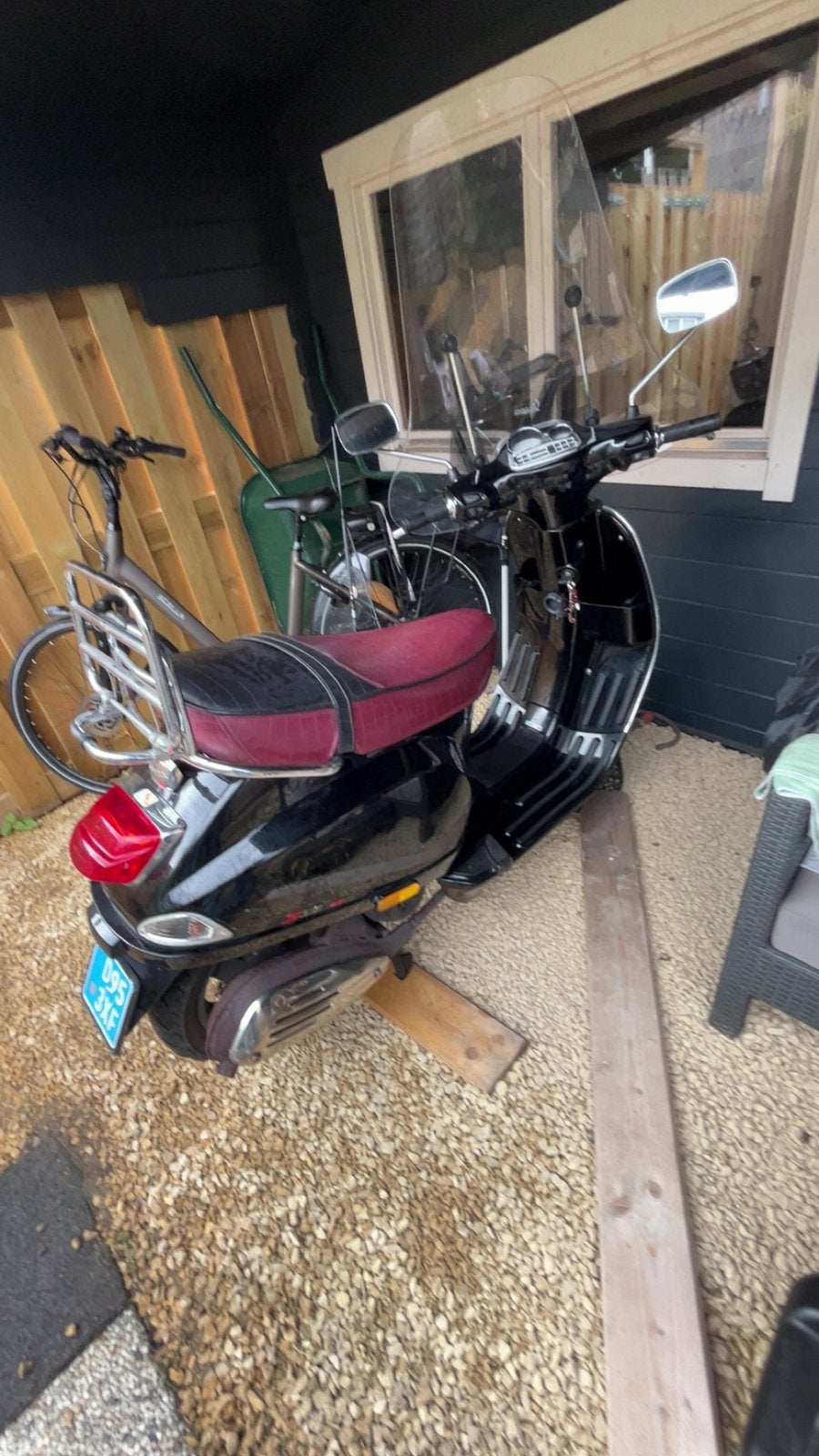 Lx50 onderdelen gezocht!!!, Fietsen en Brommers, Scooters | Vespa, Ophalen of Verzenden, Zo goed als nieuw, Benzine, Vespa LX