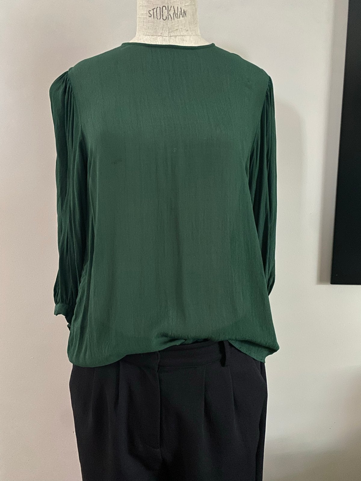 Essentiel Antwerp Groene Blouse met Pofmouwen - Maat M, Ophalen of Verzenden, Zo goed als nieuw, Maat 38/40 (M), Groen