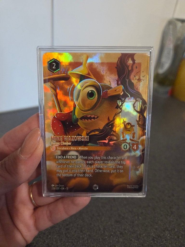 Mike Wazowski Enchanted Lorcana, Ophalen of Verzenden, Overige figuren, Nieuw, Plaatje of Poster