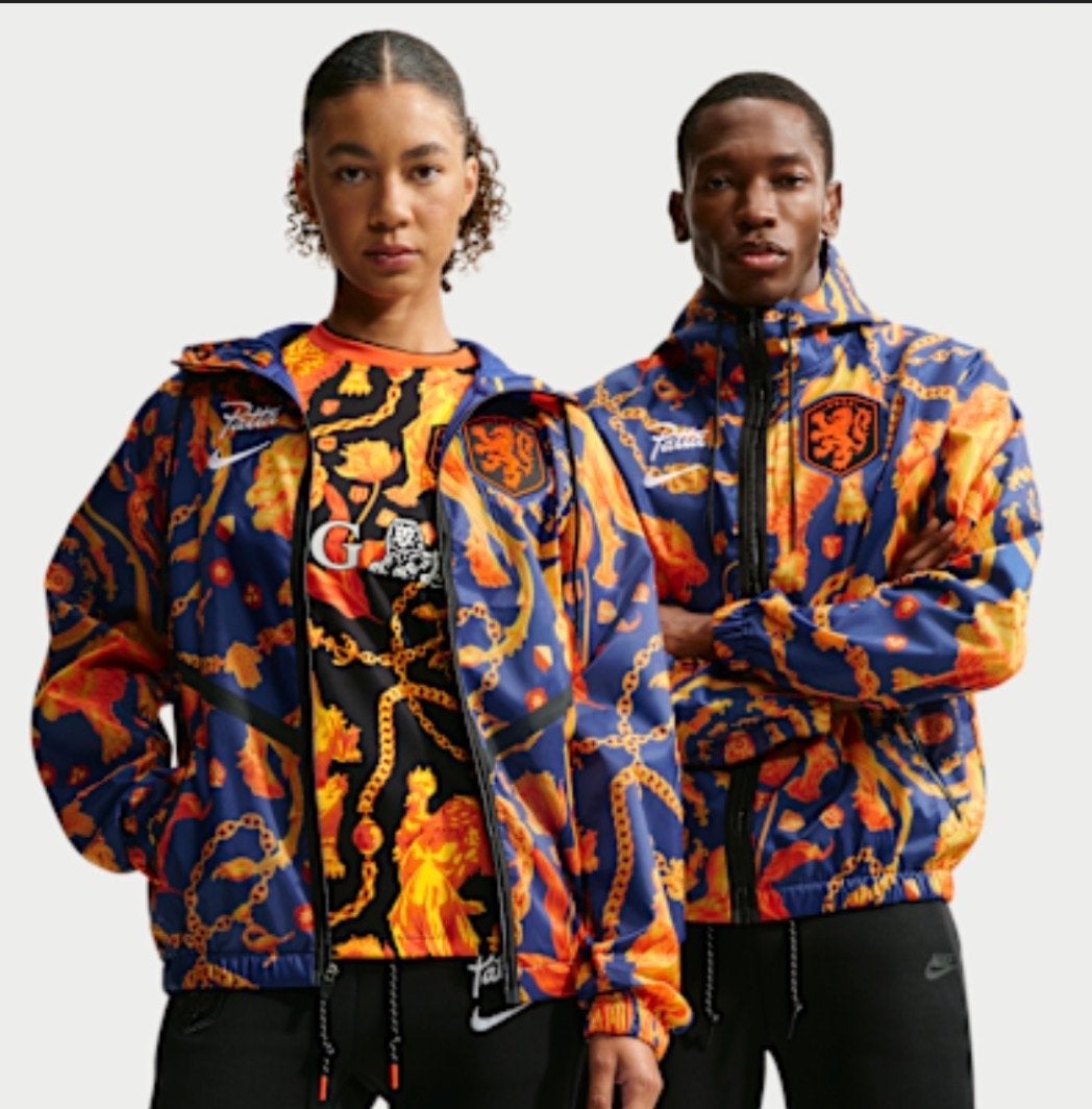 Patta x Nike Nederland Anthem jacket maat L, Ophalen of Verzenden, Nieuw, Maat 52/54 (L), Blauw