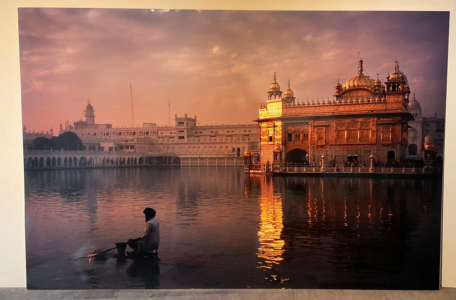 Foto van De gouden tempel te Amritsar, India., Ophalen, 1980 tot heden, Foto, Zo goed als nieuw