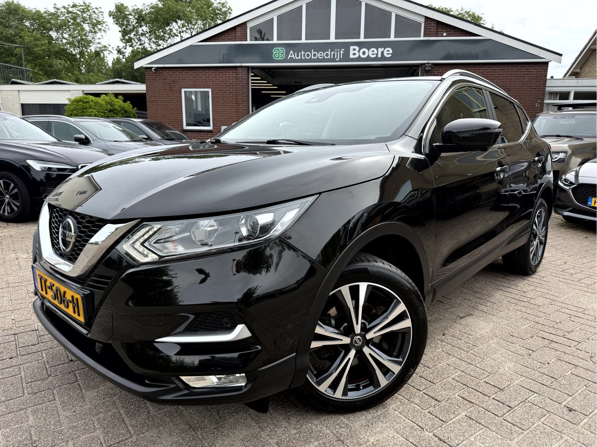 Nissan QASHQAI 1.2 N-Connecta Panoramadak, 18''Lmv, Camera, Auto's, Voorwielaandrijving, Dealer onderhouden, Stof, Gebruikt