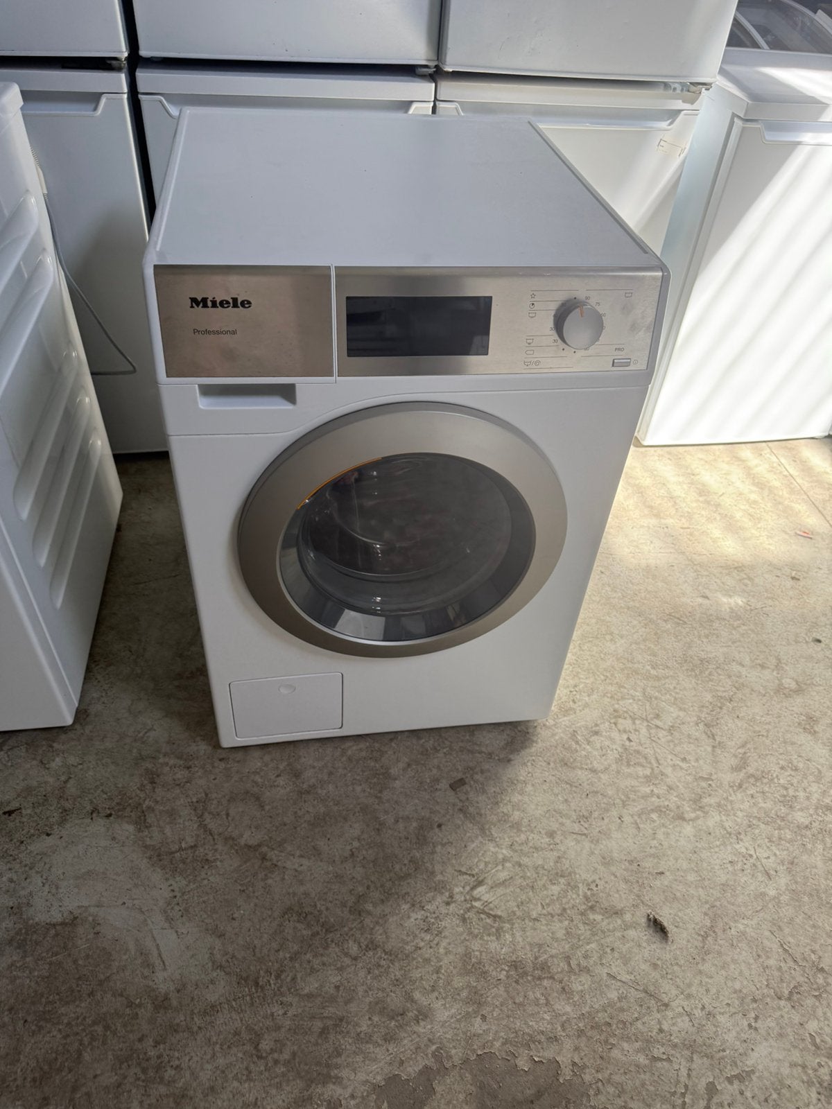 Miele Professional PWM507DP 7 kg wasmachineA+ gebruikt, Witgoed en Apparatuur, Wasmachines, 1200 tot 1600 toeren, Gebruikt, 8 tot 10 kg
