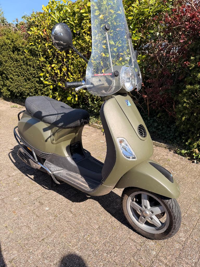 Vespa scooter LX50, Blauw Kenteken, Legergroen, Nette Staat, Ophalen, Gebruikt, Benzine, 50 cc