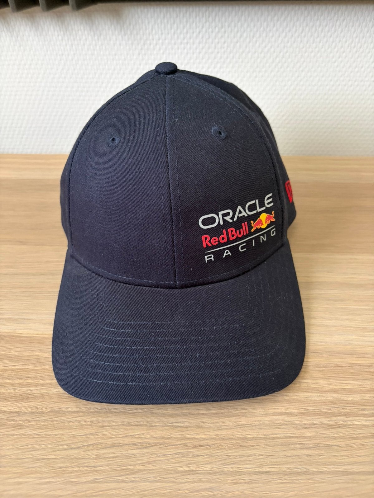 Oracle Red Bull Racing Snapback Pet, Kleding | Heren, Ophalen of Verzenden, Zo goed als nieuw, One size fits all, Pet