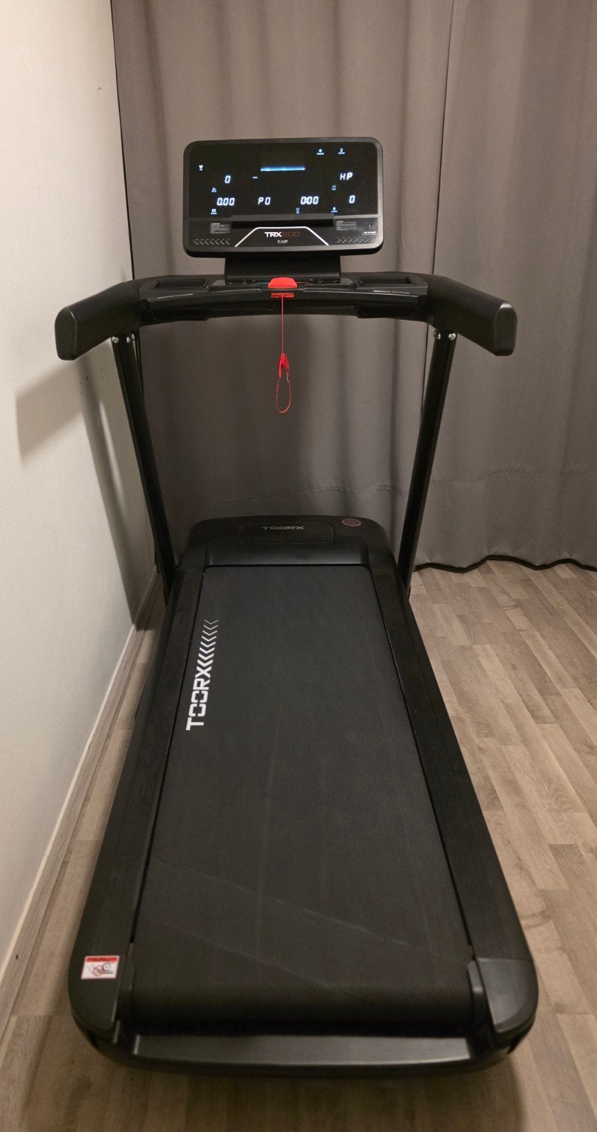 ZGAN Loopband Toorx TRX 200 met multimedia, Ophalen, Zo goed als nieuw, Loopband