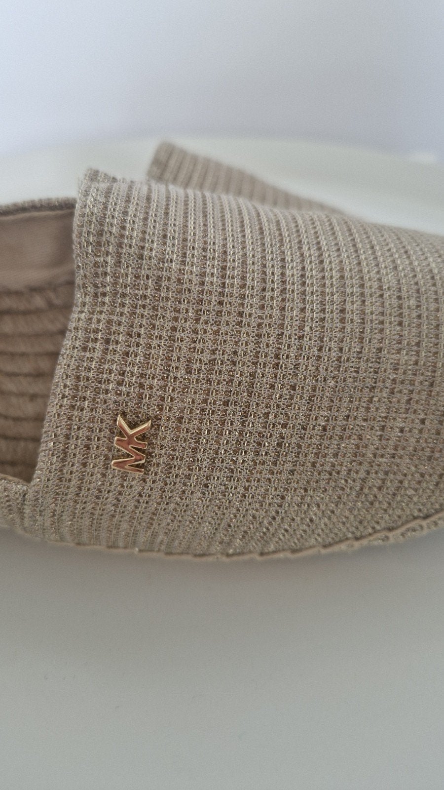 Michael Kors Instappers - Gouden Draad - Maat 38.5, Ophalen, Instappers, Zo goed als nieuw, Overige kleuren
