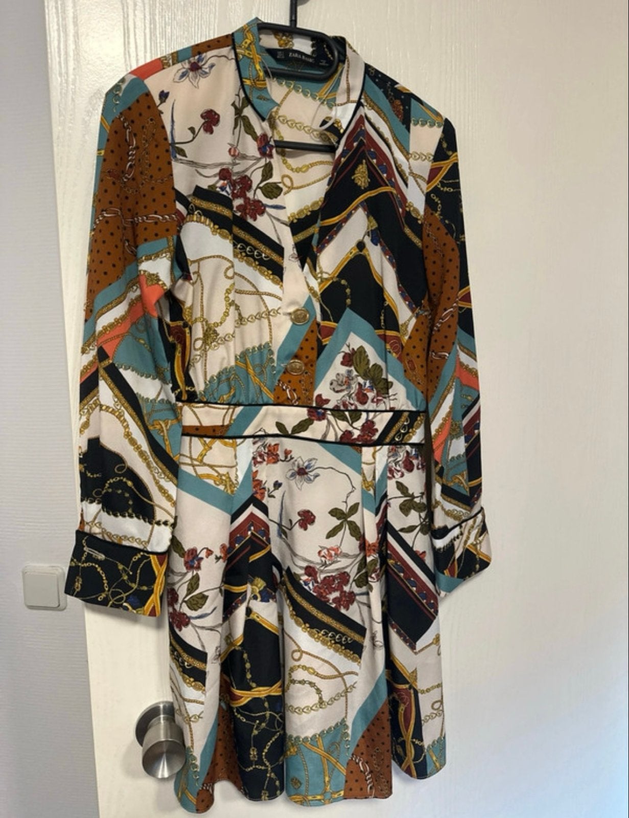 Zara Basic Jurk met Kettingprint en Bloemen - Maat S, Meerkleurig, Ophalen of Verzenden, Zo goed als nieuw, Knielengte