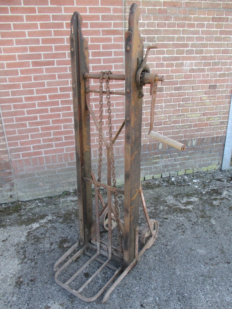 oude vintage zakkenheffer, Ophalen