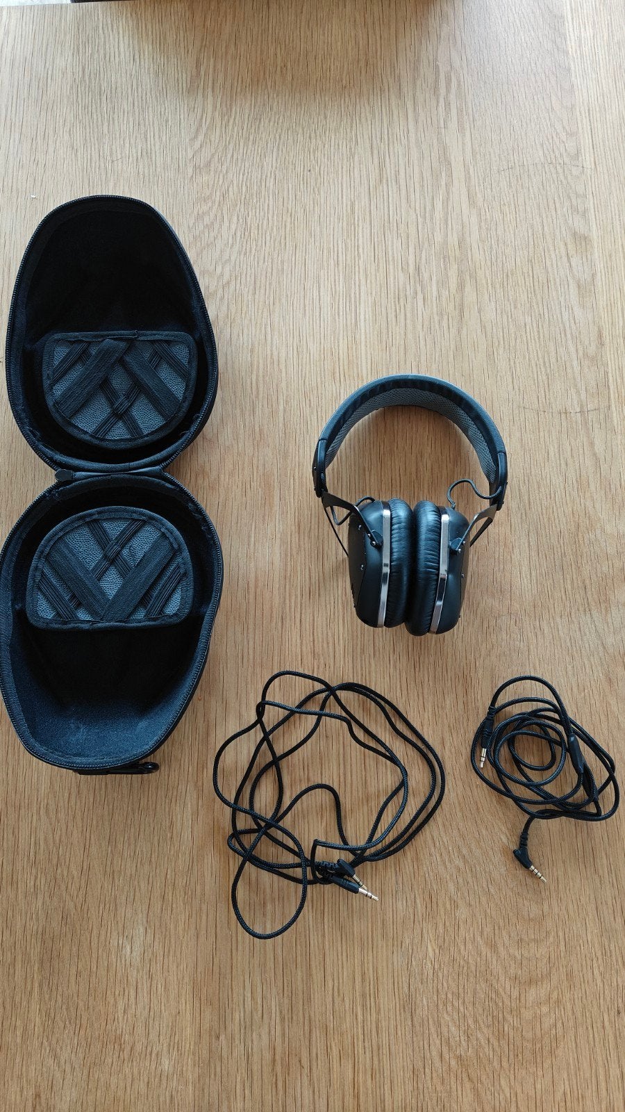 V-Moda Crossfade LP2 Over-ear Koptelefoon met Draagtas, Overige merken, Ophalen of Verzenden, Zo goed als nieuw, Draagtas/etui