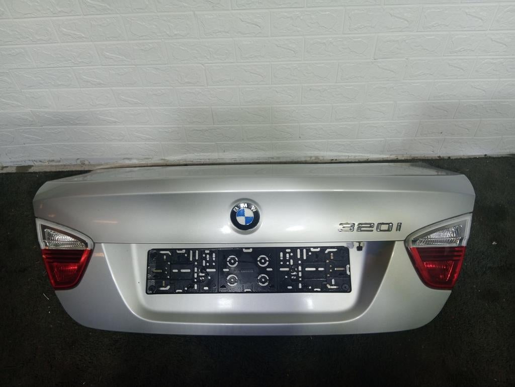 BMW E90 Sedan Achterklep Kofferklep met lampen en slot, Auto-onderdelen, Ophalen, Gebruikt, Achterklep, Achter