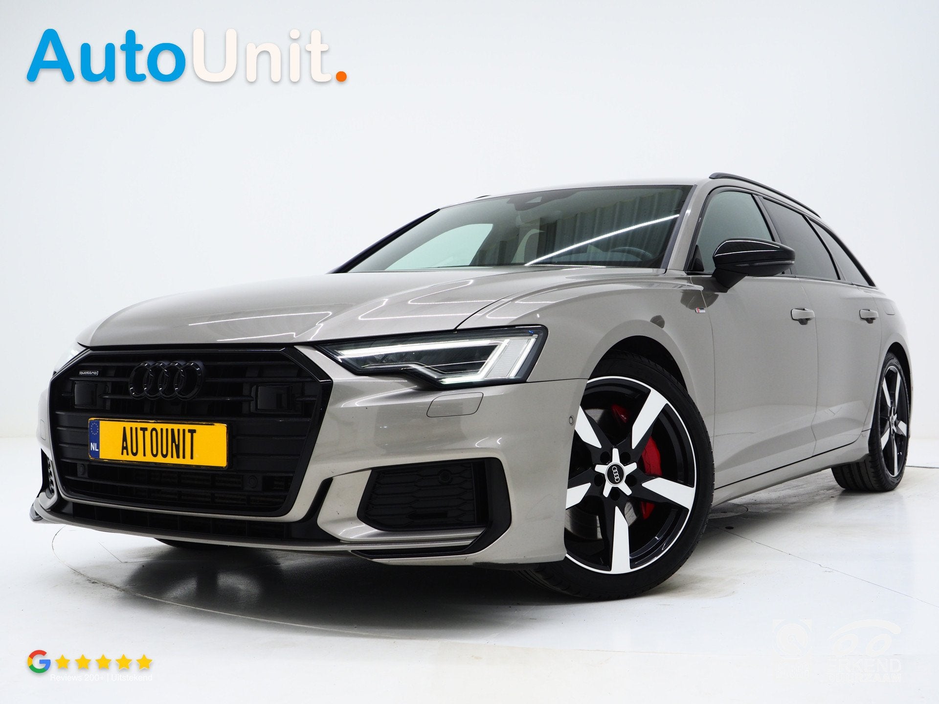 Audi A6 Avant 55 TFSI e quattro Competition Full Black | Key, Auto's, Automaat, Gebruikt, Zwart, Leder en Stof