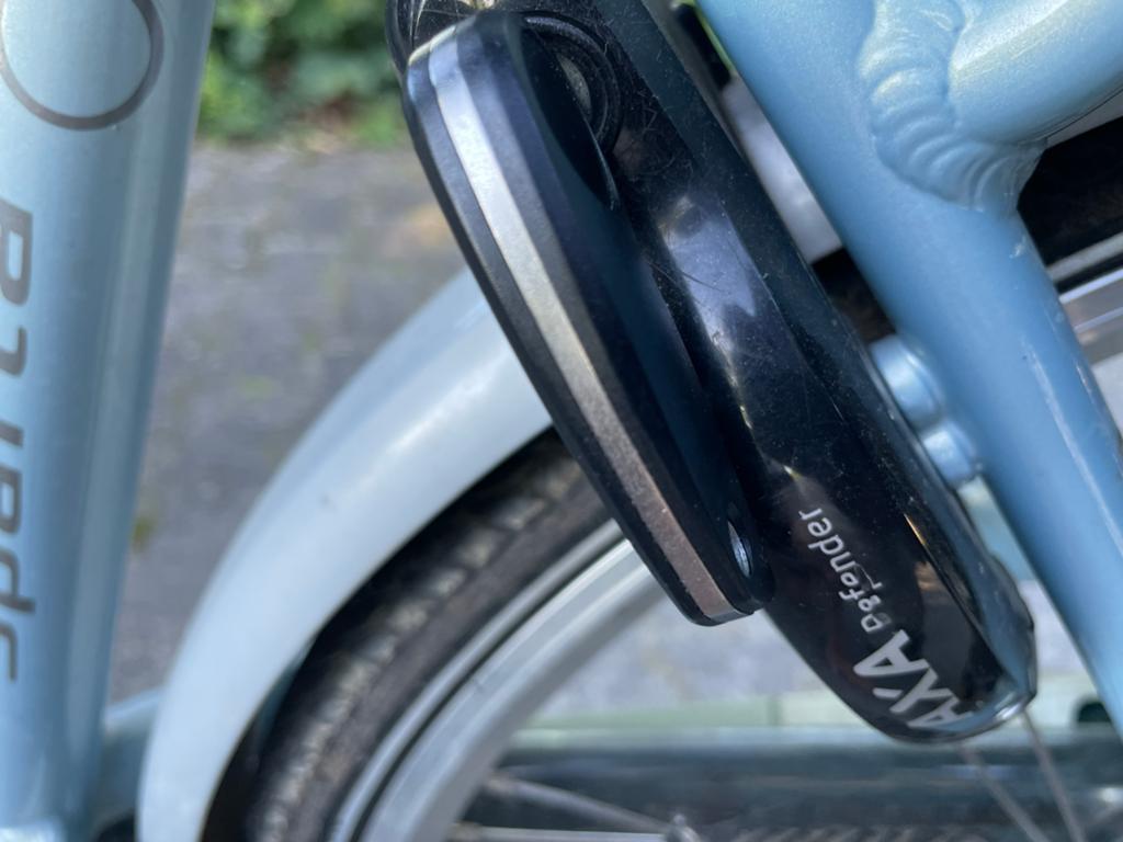 Te koop fiets met kinderzitjes, Fietsen en Brommers, Fietsaccessoires | Fietsstoeltjes, Ophalen, Gebruikt, Achterzitje