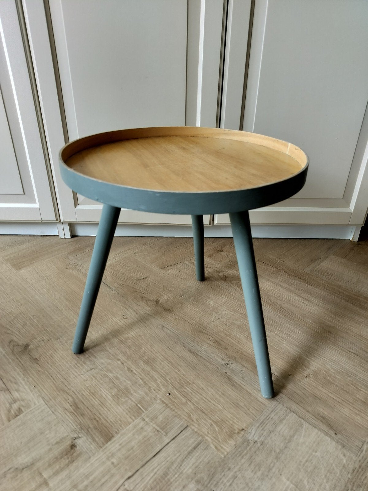 Ronde bijzettafel met houten blad, Kwantum, Huis en Inrichting, Ophalen, Minder dan 45 cm, Minder dan 55 cm, Gebruikt