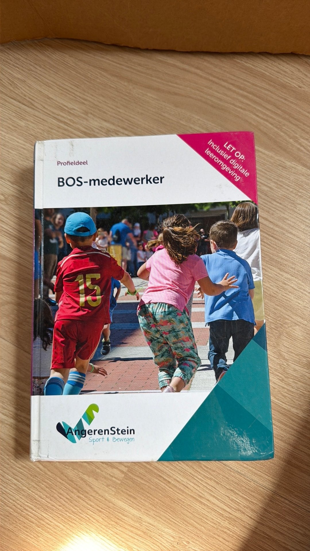 BOS medewerker, Boeken, Ophalen of Verzenden, Zo goed als nieuw, Overige niveaus, Nederlands