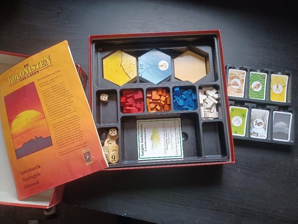 De Kolonisten van Catan basisspel compleet, Drie of vier spelers, Ophalen of Verzenden, Gebruikt, 999 Games