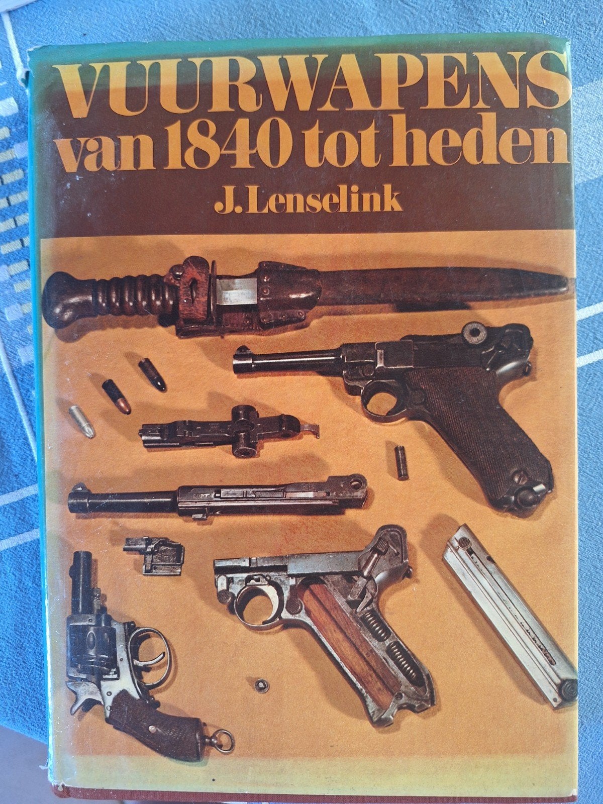 Vuurwapens van 1840 tot heden - J. Lenselink, Boeken, Gelezen, J. Lenselink, Ophalen of Verzenden, Algemeen