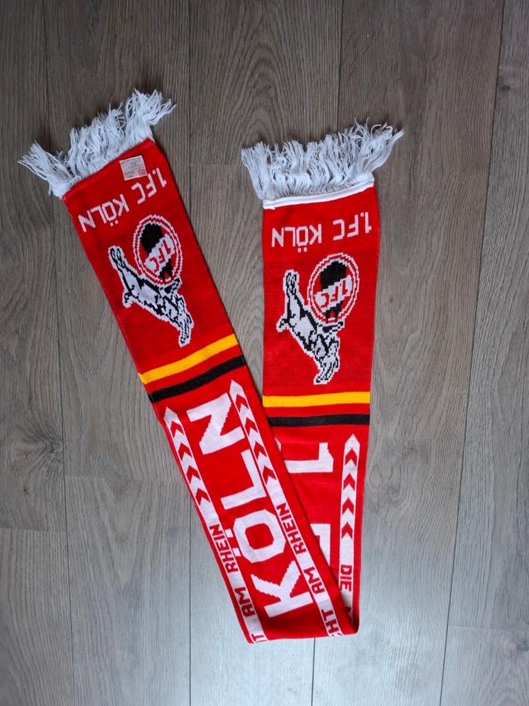 Voetbal sjaal 1.F.C. Koln, Ophalen of Verzenden, Zo goed als nieuw, Buitenlandse clubs, Vaantje of Sjaal