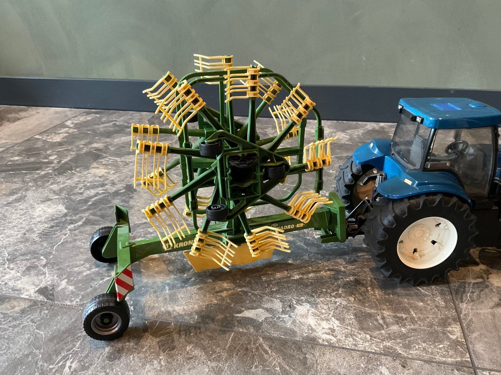 Bruder Krone swadro 761 hark, Ophalen of Verzenden, Zo goed als nieuw