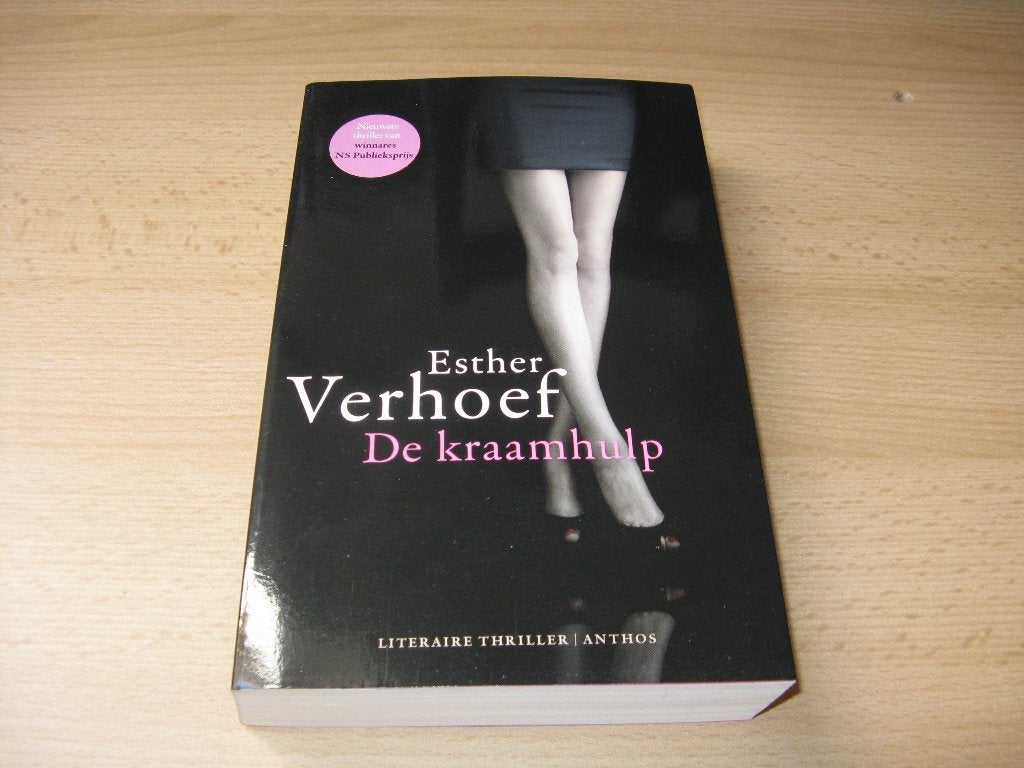 Esther Verhoef - De kraamhulp, Ophalen of Verzenden, Gelezen