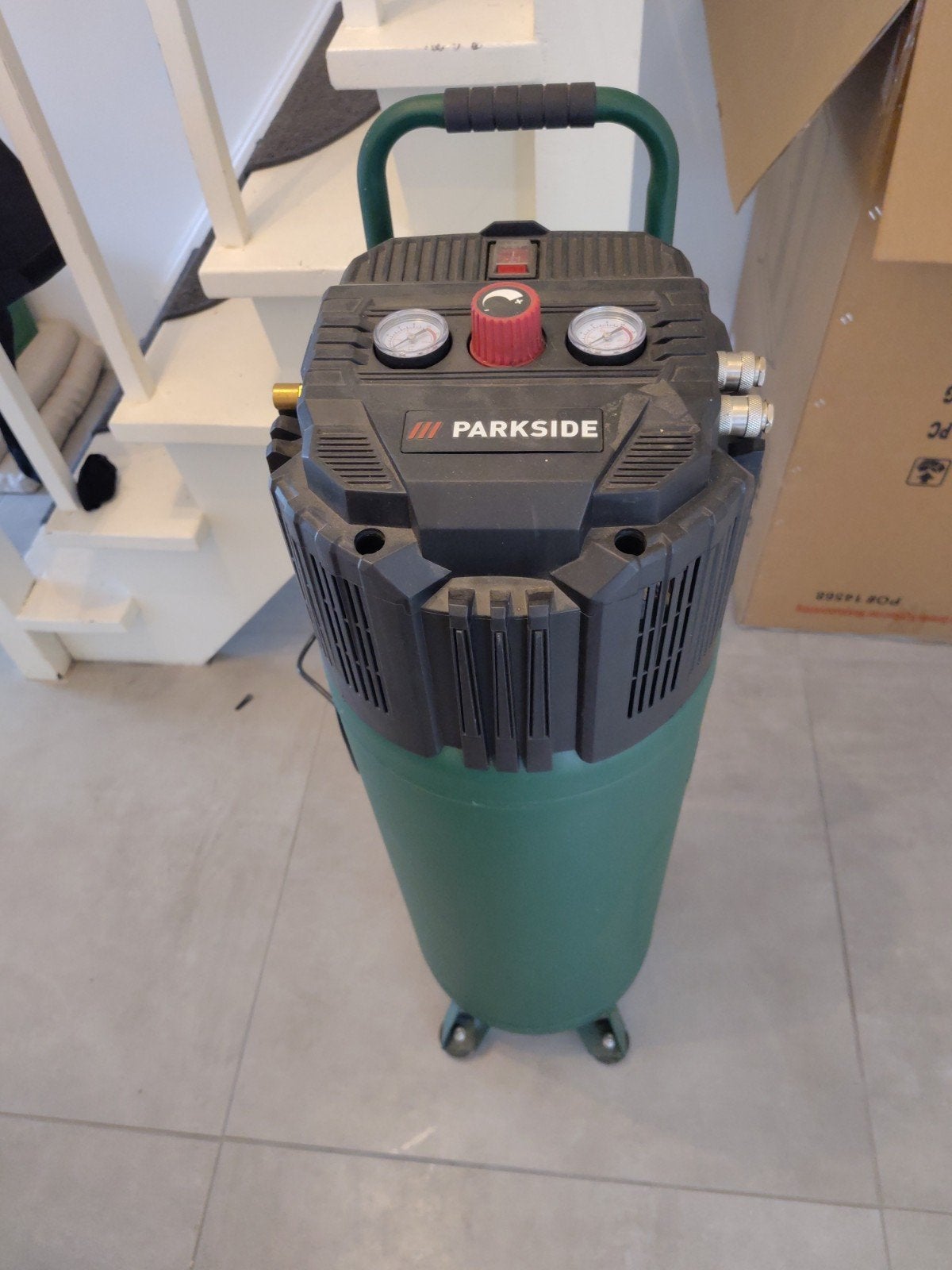 Parkside Verticale Compressor 50L PVK 50C3, 25 tot 100 liter, Ophalen, Zo goed als nieuw, 200 tot 400 liter/min