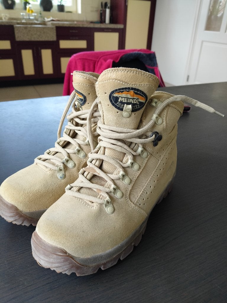 schoenen meidl maat 39,5, Beige, Wandelschoenen, Ophalen of Verzenden, Onbekend